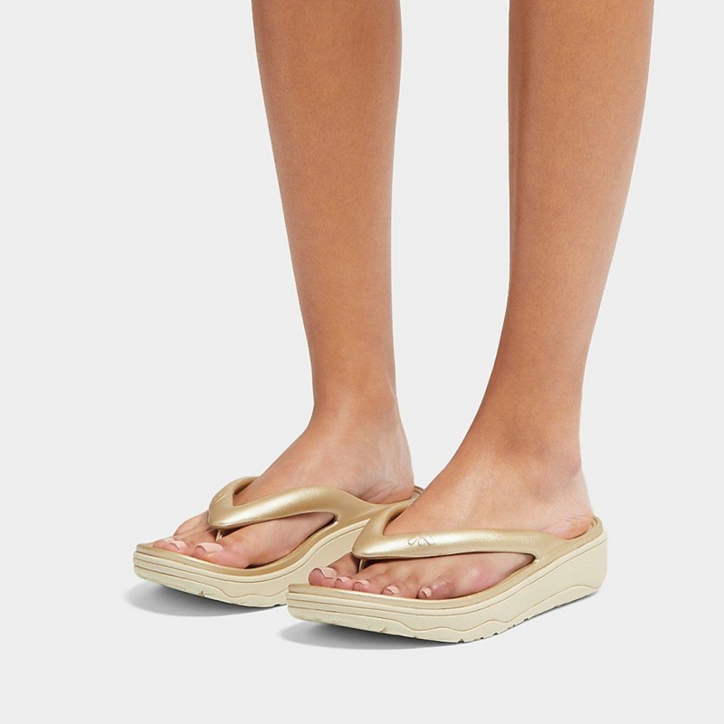 Fitflop Relieff Eva Tpu Thongs Sandaler Med Tåstolpe Dame Guld | DK-632401-ATG